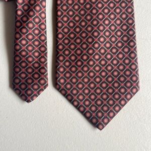 Moore’s silk tie